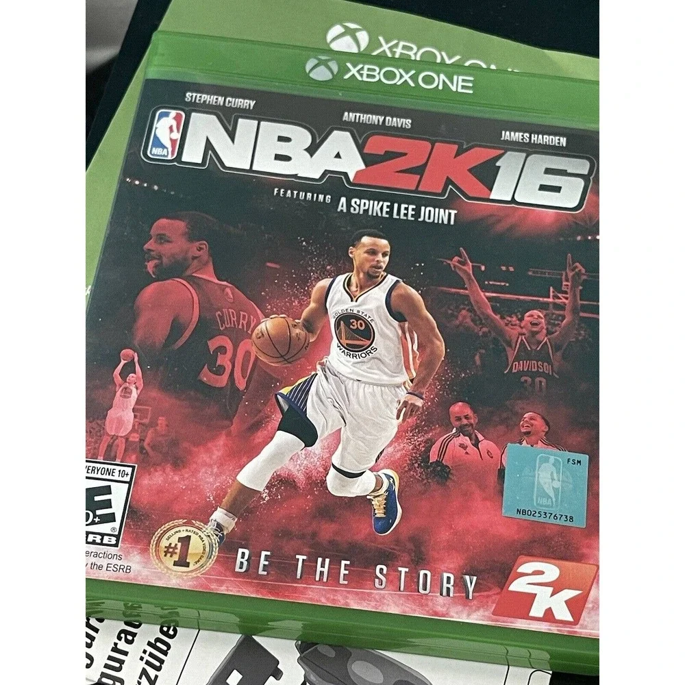 Xbox One 500gb With 8 Games